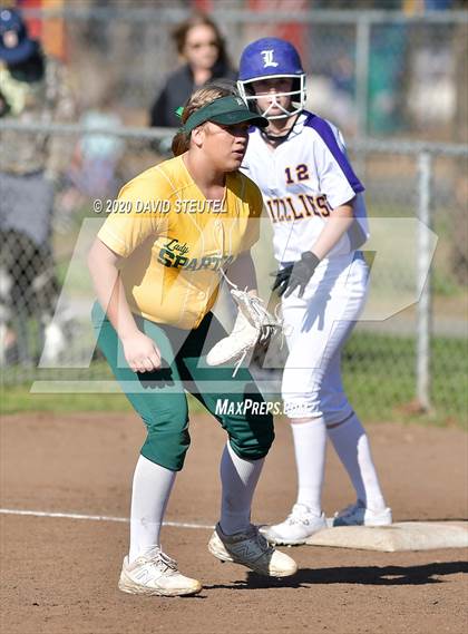 Thumbnail 2 in Lassen vs. Red Bluff (Pleasant Valley Tournament) photogallery.