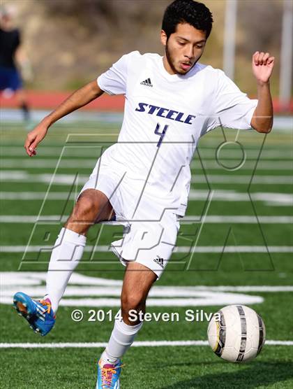 Thumbnail 2 in Southwest vs. Steele Canyon (23rd Annual San Diego Holiday Classic) photogallery.