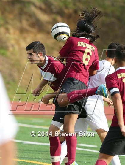 Thumbnail 3 in Southwest vs. Steele Canyon (23rd Annual San Diego Holiday Classic) photogallery.