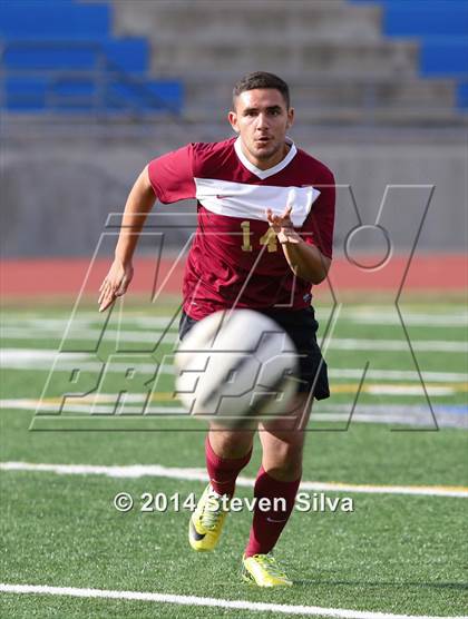 Thumbnail 2 in Southwest vs. Steele Canyon (23rd Annual San Diego Holiday Classic) photogallery.