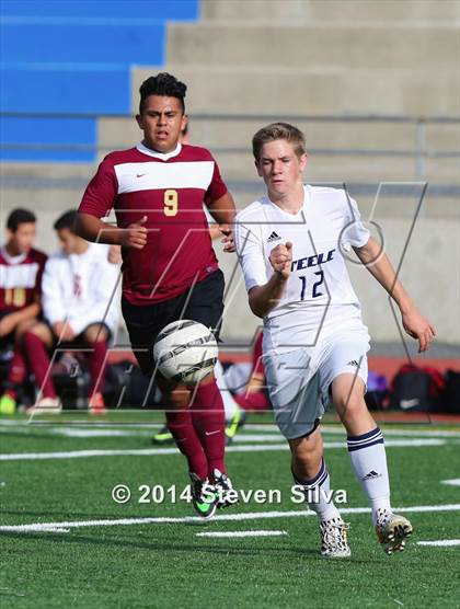 Thumbnail 3 in Southwest vs. Steele Canyon (23rd Annual San Diego Holiday Classic) photogallery.