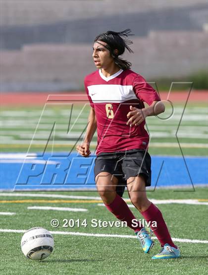 Thumbnail 1 in Southwest vs. Steele Canyon (23rd Annual San Diego Holiday Classic) photogallery.