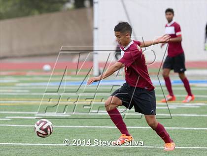 Thumbnail 3 in Southwest vs. Steele Canyon (23rd Annual San Diego Holiday Classic) photogallery.