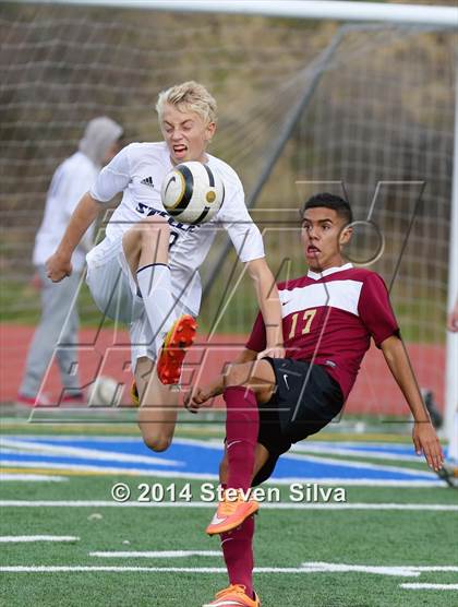 Thumbnail 3 in Southwest vs. Steele Canyon (23rd Annual San Diego Holiday Classic) photogallery.