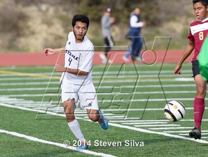 Thumbnail 3 in Southwest vs. Steele Canyon (23rd Annual San Diego Holiday Classic) photogallery.
