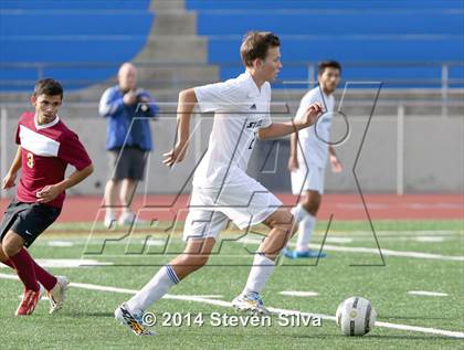 Thumbnail 3 in Southwest vs. Steele Canyon (23rd Annual San Diego Holiday Classic) photogallery.