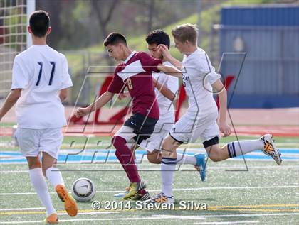 Thumbnail 3 in Southwest vs. Steele Canyon (23rd Annual San Diego Holiday Classic) photogallery.