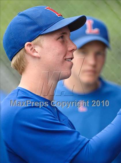 Thumbnail 1 in Lakes vs. Stevenson (Illinois NSC Final) photogallery.