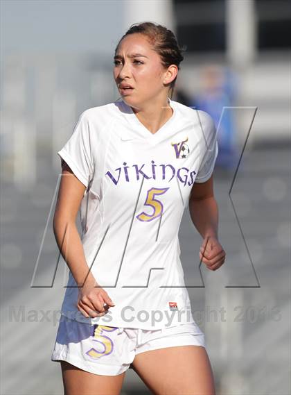 Thumbnail 3 in Harvard-Westlake @ Valencia photogallery.