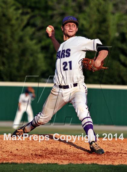 Thumbnail 1 in Science Hill @ Sevier County (TSSAA Region 1-AAA Quarterfinal Playoff) photogallery.