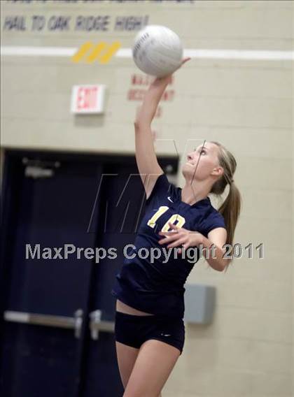 Thumbnail 1 in Ponderosa @ Oak Ridge photogallery.