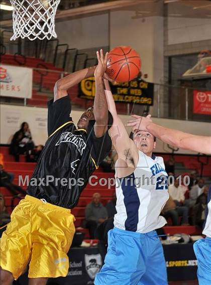 Thumbnail 2 in West Valley Christian vs. Kilpatrick (CIF SS D6A Final) photogallery.