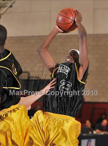 Thumbnail 3 in West Valley Christian vs. Kilpatrick (CIF SS D6A Final) photogallery.