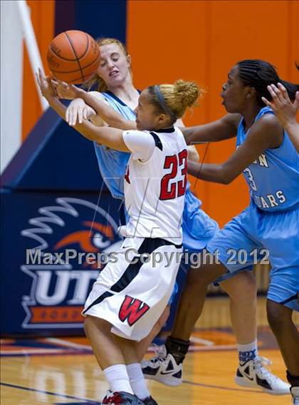 Thumbnail 3 in Johnson @ Wagner (UIL 5A Bi-District Playoff) photogallery.