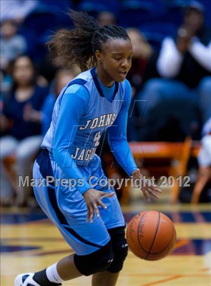 Thumbnail 2 in Johnson @ Wagner (UIL 5A Bi-District Playoff) photogallery.