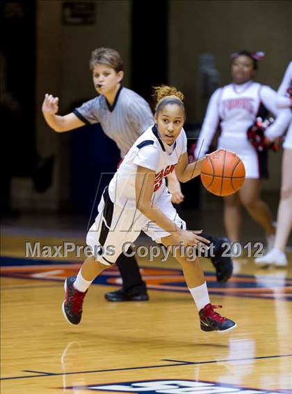 Thumbnail 1 in Johnson @ Wagner (UIL 5A Bi-District Playoff) photogallery.