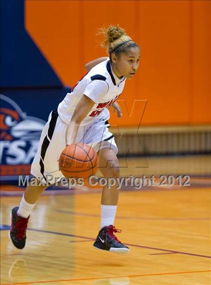 Thumbnail 1 in Johnson @ Wagner (UIL 5A Bi-District Playoff) photogallery.