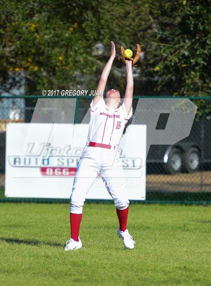 Thumbnail 2 in Lusher @ McGehee photogallery.