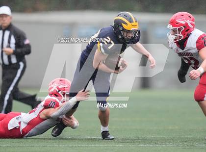 Thumbnail 1 in Bellevue vs. Marysville-Pilchuck (WIAA 3A  Semifinal) photogallery.