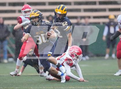 Thumbnail 3 in Bellevue vs. Marysville-Pilchuck (WIAA 3A  Semifinal) photogallery.