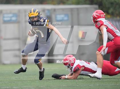 Thumbnail 1 in Bellevue vs. Marysville-Pilchuck (WIAA 3A  Semifinal) photogallery.