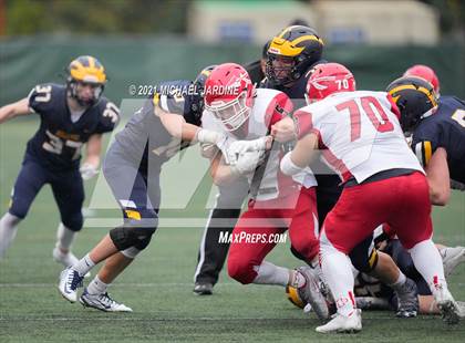 Thumbnail 2 in Bellevue vs. Marysville-Pilchuck (WIAA 3A  Semifinal) photogallery.