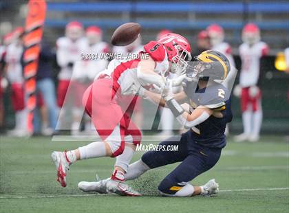 Thumbnail 2 in Bellevue vs. Marysville-Pilchuck (WIAA 3A  Semifinal) photogallery.