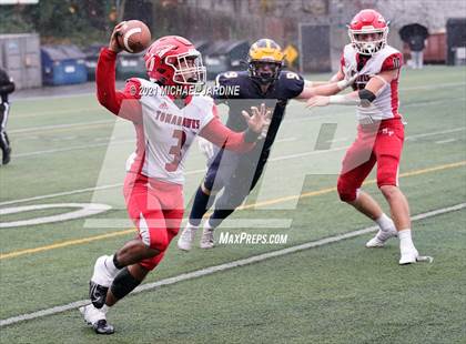 Thumbnail 1 in Bellevue vs. Marysville-Pilchuck (WIAA 3A  Semifinal) photogallery.