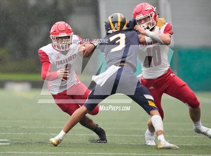 Thumbnail 3 in Bellevue vs. Marysville-Pilchuck (WIAA 3A  Semifinal) photogallery.