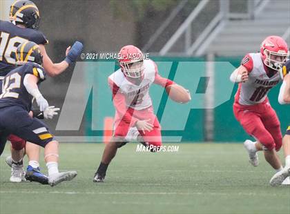 Thumbnail 3 in Bellevue vs. Marysville-Pilchuck (WIAA 3A  Semifinal) photogallery.
