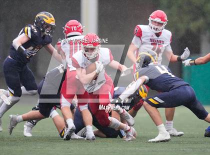Thumbnail 2 in Bellevue vs. Marysville-Pilchuck (WIAA 3A  Semifinal) photogallery.