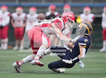Thumbnail 3 in Bellevue vs. Marysville-Pilchuck (WIAA 3A  Semifinal) photogallery.
