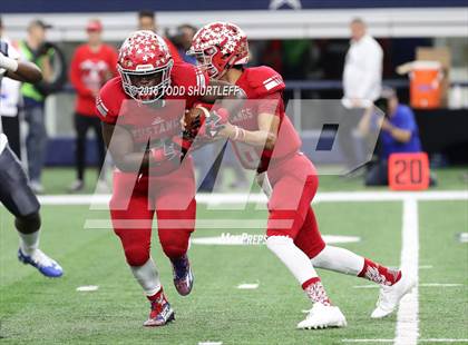 Thumbnail 1 in West Orange-Stark vs. Sweetwater (UIL 4A Division 2 Final) photogallery.