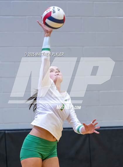 Thumbnail 2 in Marvin Ridge vs Cardinal Gibbons (Inaugural East vs West Clash) photogallery.