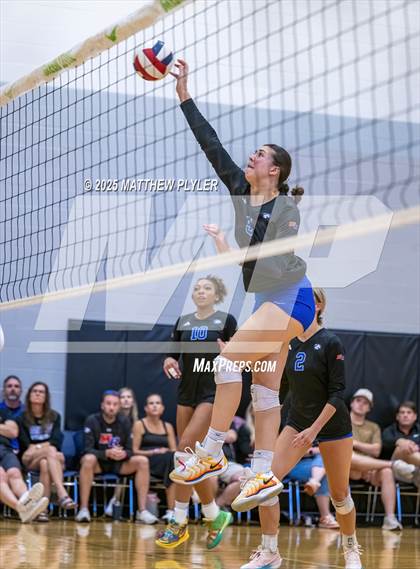 Thumbnail 3 in Marvin Ridge vs Cardinal Gibbons (Inaugural East vs West Clash) photogallery.