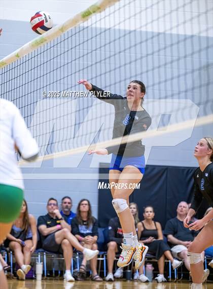 Thumbnail 3 in Marvin Ridge vs Cardinal Gibbons (Inaugural East vs West Clash) photogallery.