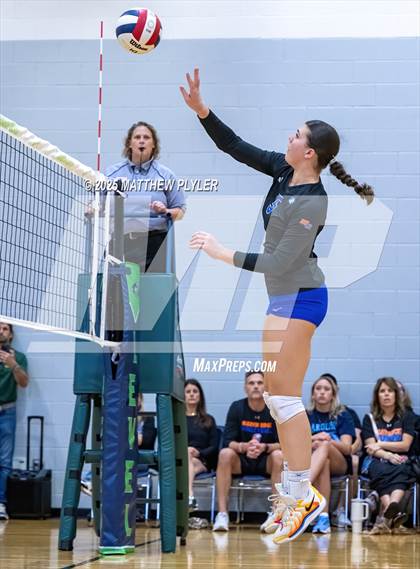 Thumbnail 2 in Marvin Ridge vs Cardinal Gibbons (Inaugural East vs West Clash) photogallery.