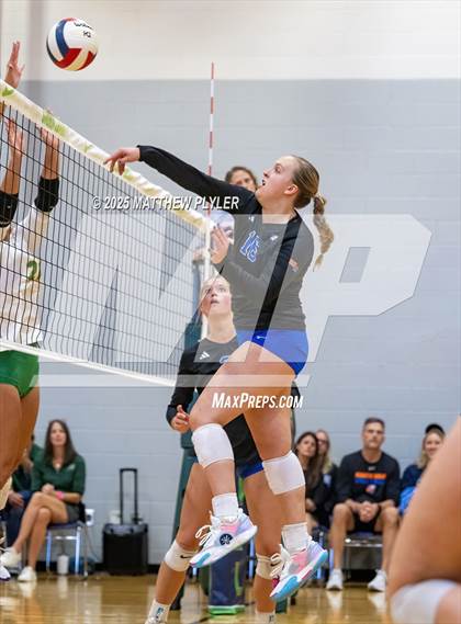 Thumbnail 3 in Marvin Ridge vs Cardinal Gibbons (Inaugural East vs West Clash) photogallery.