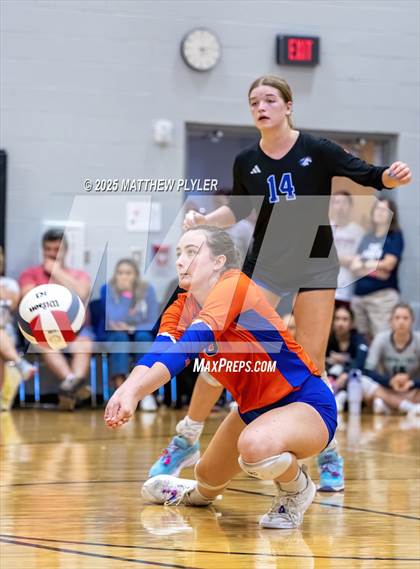 Thumbnail 2 in Marvin Ridge vs Cardinal Gibbons (Inaugural East vs West Clash) photogallery.