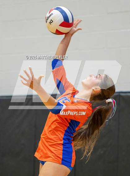 Thumbnail 1 in Marvin Ridge vs Cardinal Gibbons (Inaugural East vs West Clash) photogallery.