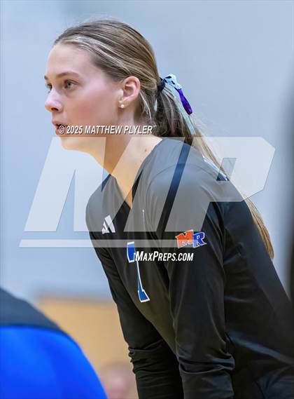 Thumbnail 3 in Marvin Ridge vs Cardinal Gibbons (Inaugural East vs West Clash) photogallery.