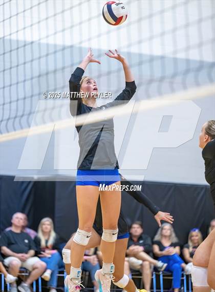 Thumbnail 3 in Marvin Ridge vs Cardinal Gibbons (Inaugural East vs West Clash) photogallery.