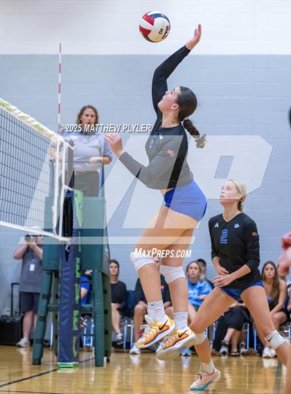 Thumbnail 3 in Marvin Ridge vs Cardinal Gibbons (Inaugural East vs West Clash) photogallery.