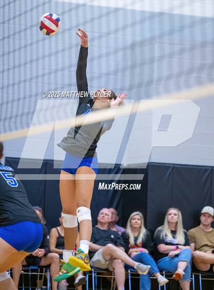 Thumbnail 3 in Marvin Ridge vs Cardinal Gibbons (Inaugural East vs West Clash) photogallery.