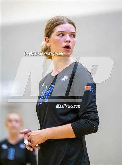 Thumbnail 3 in Marvin Ridge vs Cardinal Gibbons (Inaugural East vs West Clash) photogallery.