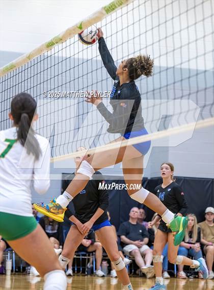 Thumbnail 3 in Marvin Ridge vs Cardinal Gibbons (Inaugural East vs West Clash) photogallery.