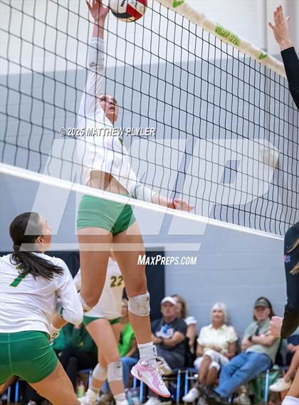 Thumbnail 2 in Marvin Ridge vs Cardinal Gibbons (Inaugural East vs West Clash) photogallery.