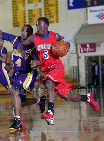 Thumbnail 3 in Roman Catholic vs. Duncanville (City of the Palms Classic) photogallery.