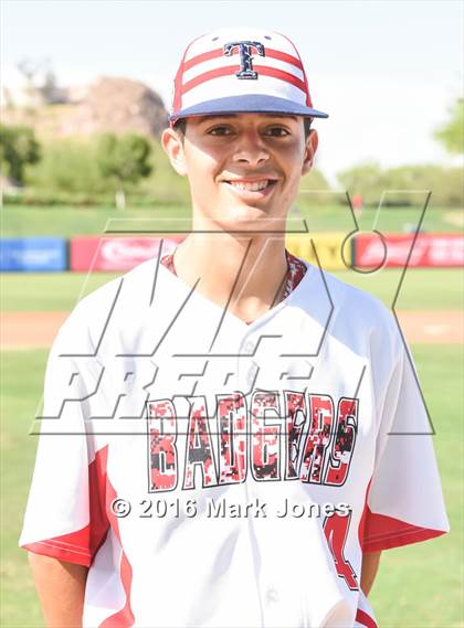 Thumbnail 1 in Greenway vs. Tucson High Magnet School (AIA D2 Final Awards Photos) photogallery.