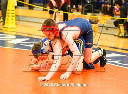Thumbnail 3 in Eastside Catholic vs Bishop Blanchet, Chief Sealth, Holy Names Academy, Ingraham, Ballard photogallery.